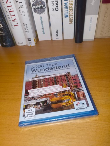 5000 tage wunderland - 🦊,